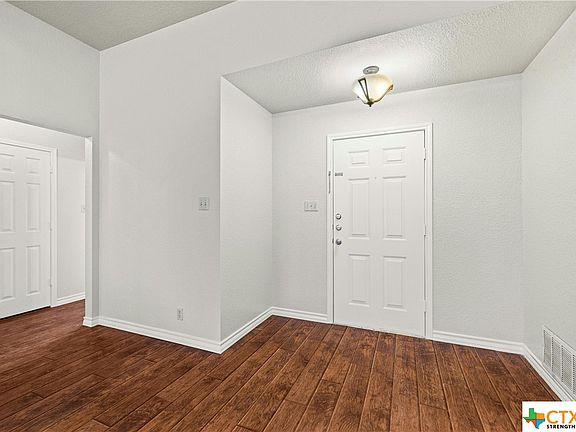 3rd image of 5007 Lindsey Dr