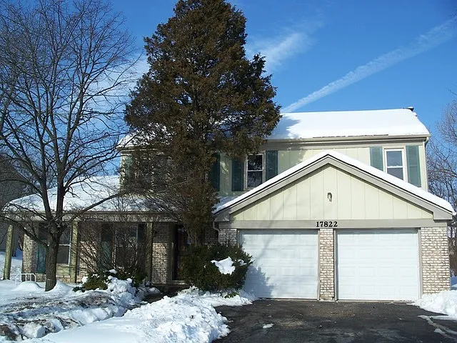 17822 Ridgewood Dr photo 1