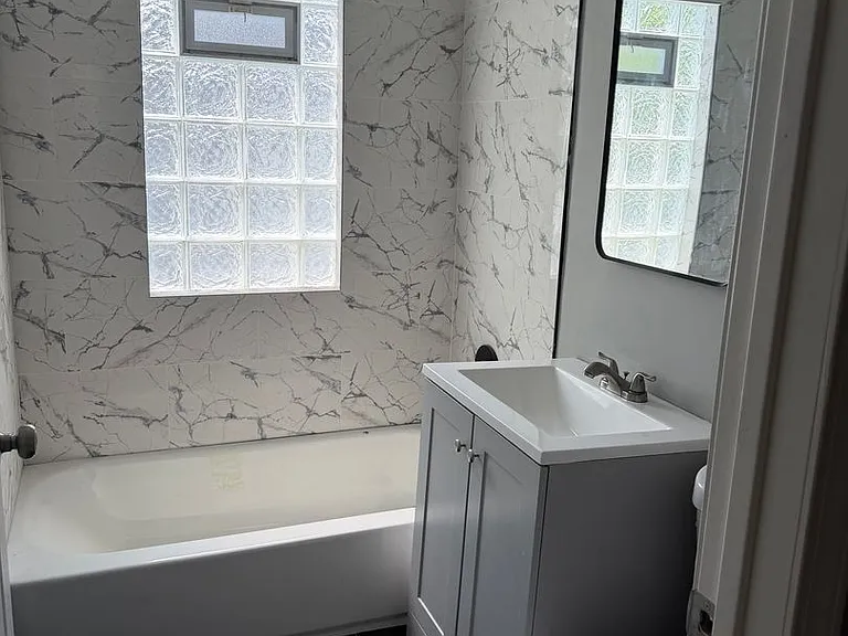 11790 E Outer Dr #&-5609 — Photo 5