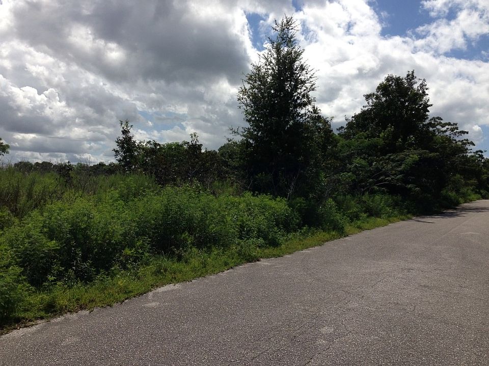 2nd image of 10573 SE 146th Ln