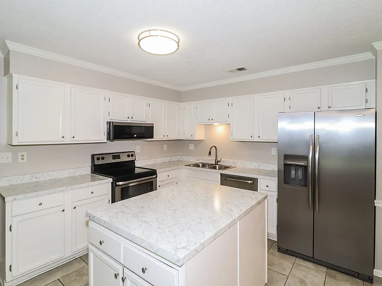1366 Sandy Stone Ln — Photo 8