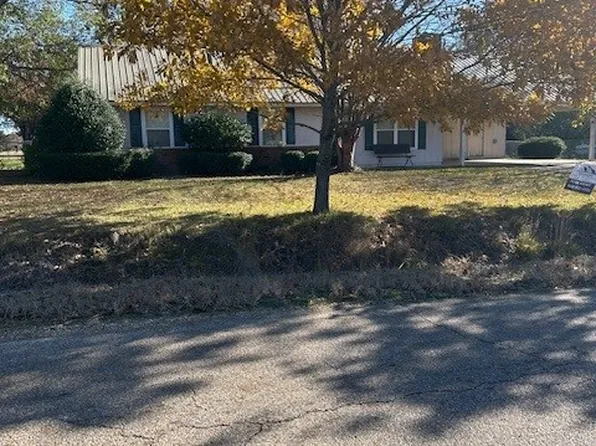 1115 Beersheba Rd, Columbus, MS 39702