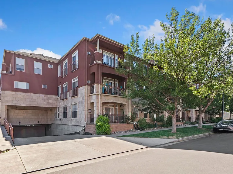 2100 N Humboldt St #306 — Photo 14