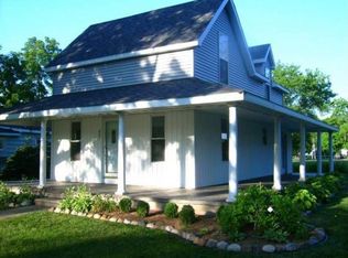 805 S Church St, Saint Johns, MI 48879