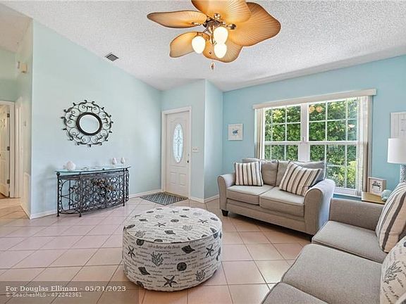 3rd image of 2874 SW South Calabria Cir