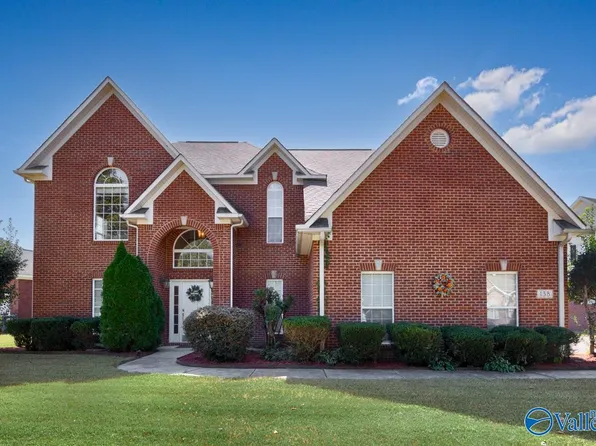 138 River Walk Trl, New Market, AL 35761