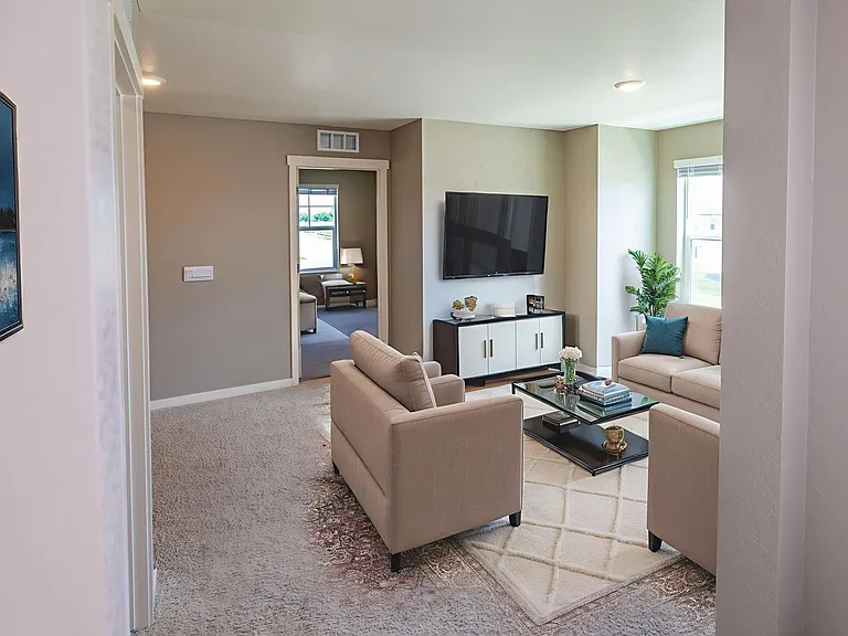 1464 Vantage Pkwy — Photo 27