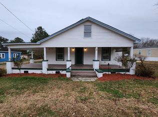 7510 Pitt St, Grimesland, NC 27837