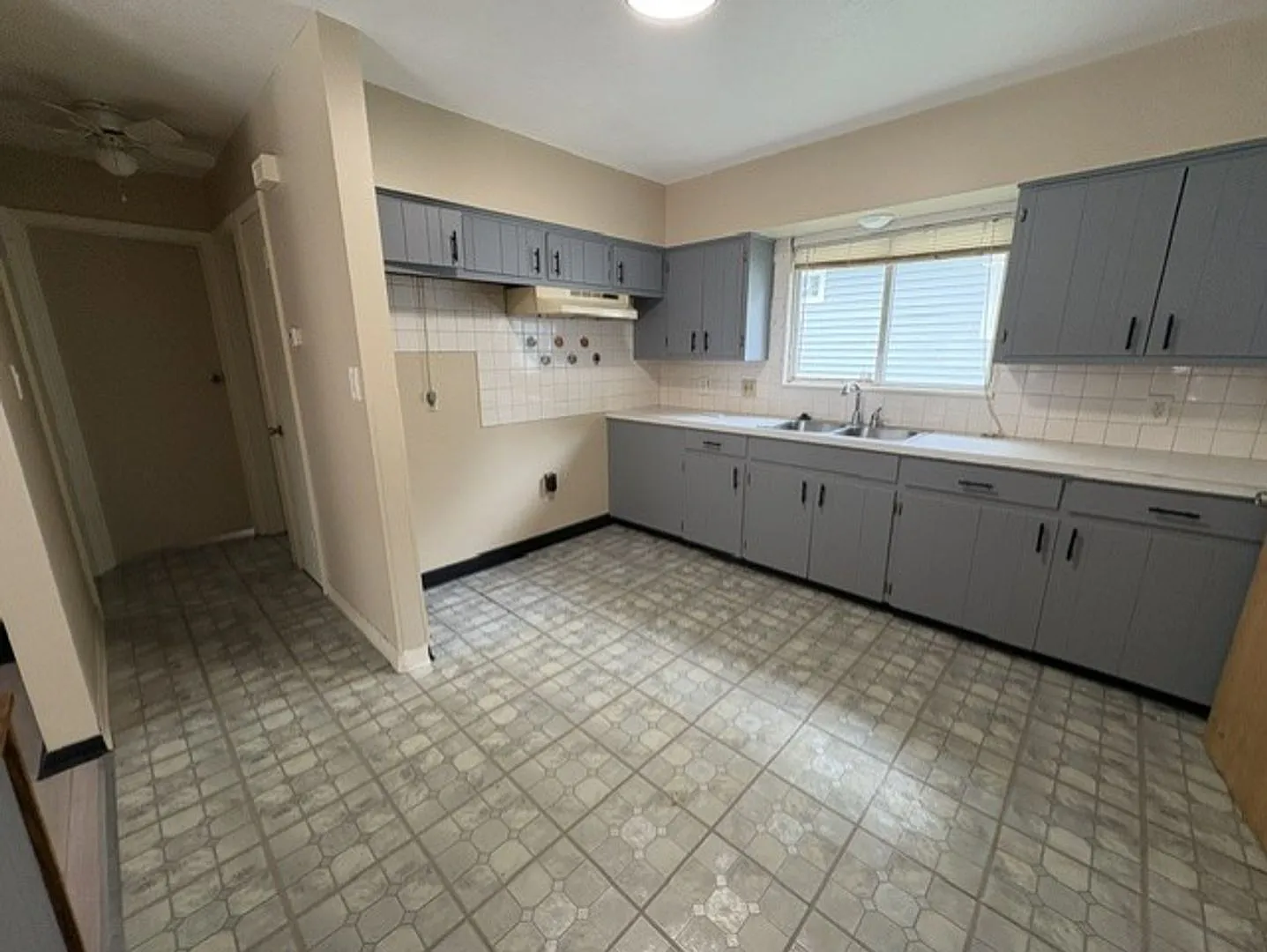 1626 & 1628 Merrill Ave Akron Oh 44306 .SSC — Photo 3