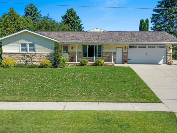 334 Kennedy STREET, Valders, WI 54245