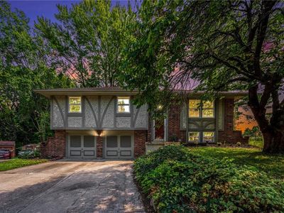 17315 E 6th Terrace Ct N, Independence, MO, 64056