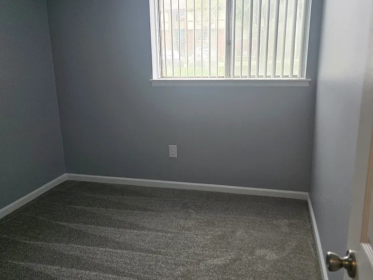 Park Hill Apartments — Photo 42