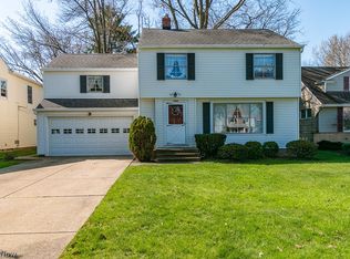 5258 E Farnhurst Rd, Lyndhurst, OH 44124
