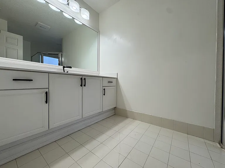 1664 Oak Berry Cir — Photo 20