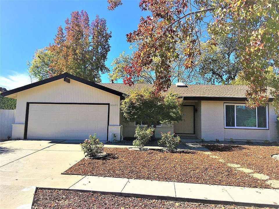 1st image of 108991 Santa Teresa Dr