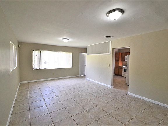 2nd image of 1130 NW 184th Dr