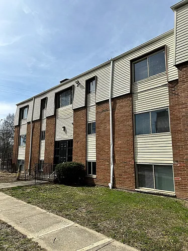Floor plan 1628 North James H McGee Boulevard - F