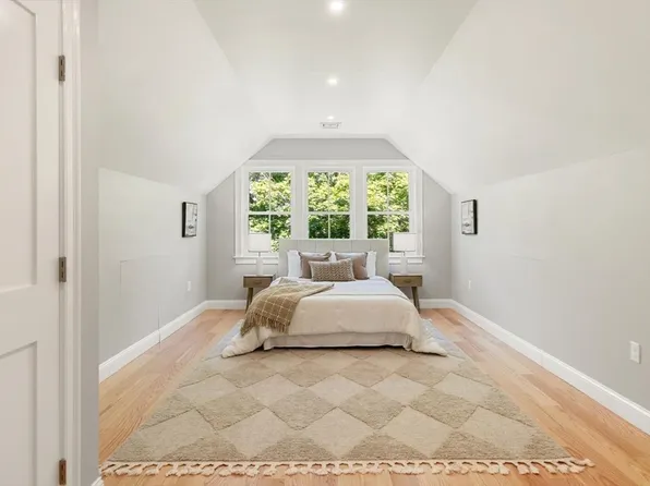 48 Mount Vernon St #2, Arlington, MA 02476