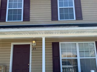 25 Station Ln NE, Christiansburg, VA 24073