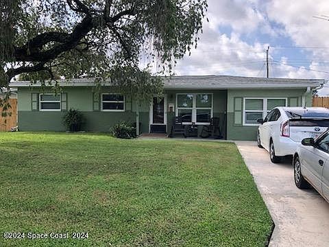 2nd image of 2429 Dakota Dr