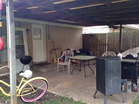 2nd image of 1313 Carroll Dr