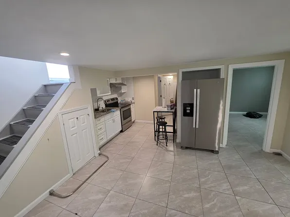 0 Lenox Ave #2, Hicksville, NY 11801