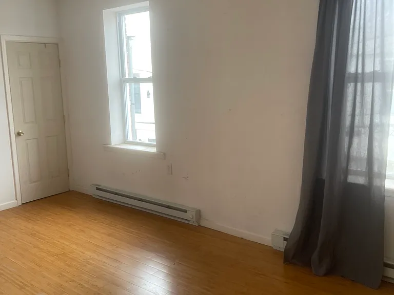 1320 Point Breeze Ave #A — Photo 2