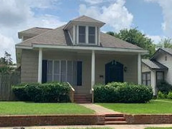 1104 3rd Ave SW, Ardmore, OK 73401