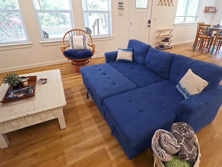 151 Spruce Loop SW — Photo 3