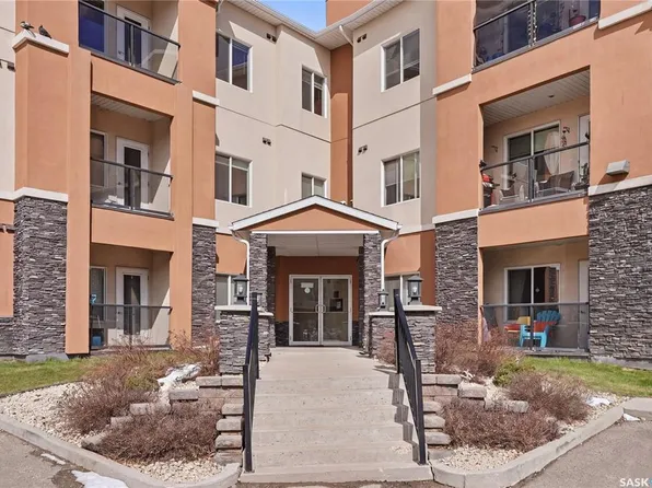 UNIT 322-142 Pawlychenko LANE, Saskatoon, SK S7V 0N7