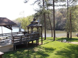 3556 Summerset Rd N, Gretna, VA 24557