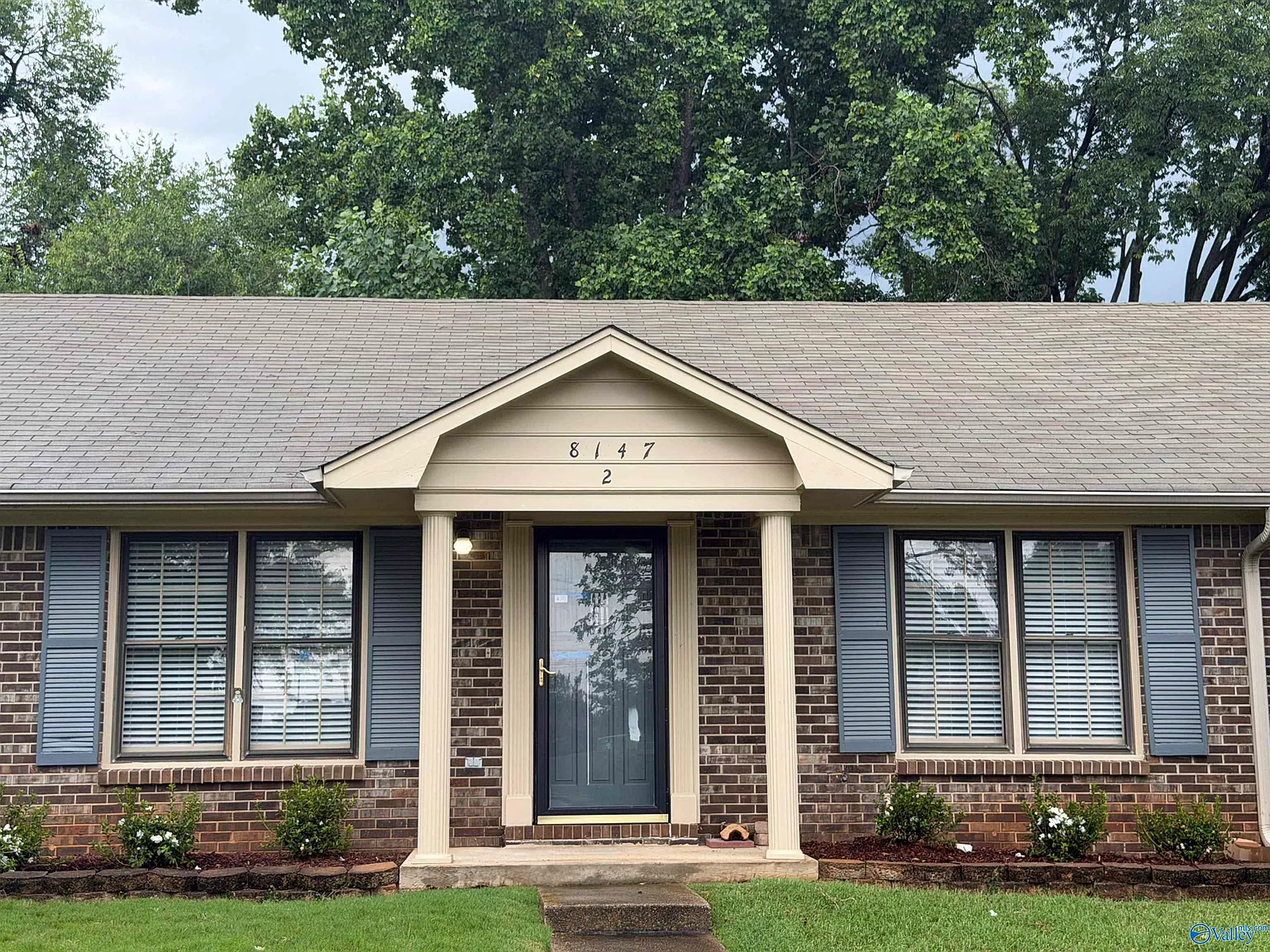 2 bed, 2.0 bath, 1024 sqft, $1,420 — Photo 1