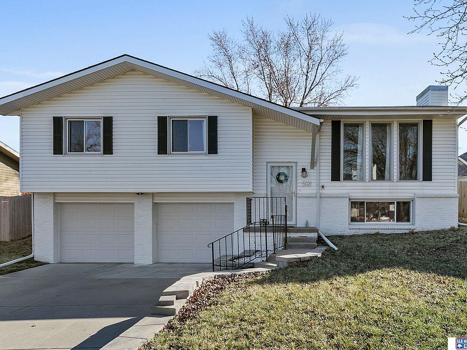 1st image of 5021 London Rd