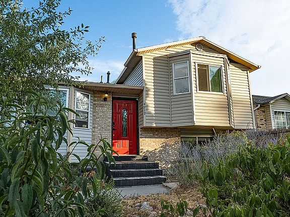 3rd image of 4917 W Shooting Star Ave