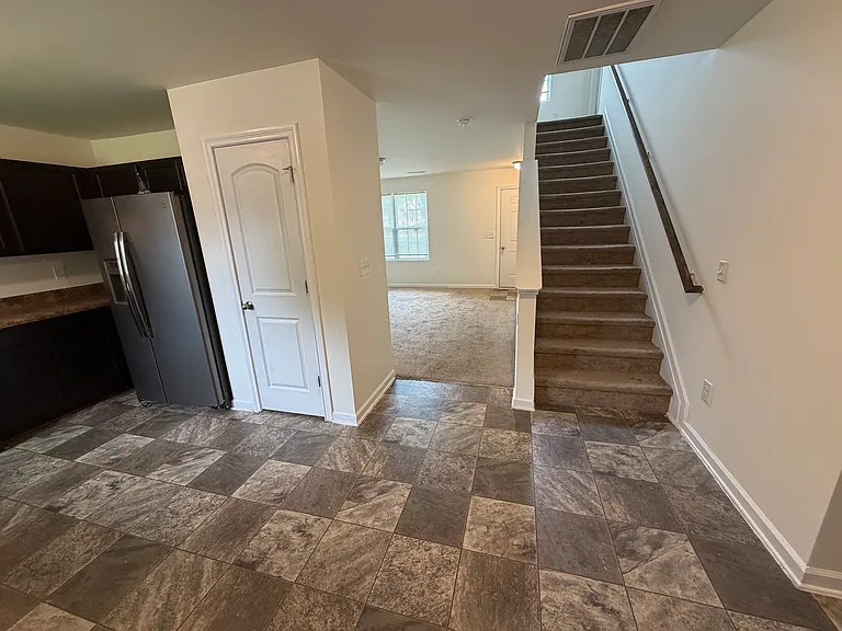 1715 Ransom Trace Ct — Photo 8