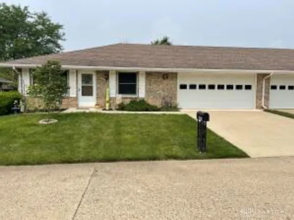 4881 Auston St, Springfield, OH 45502