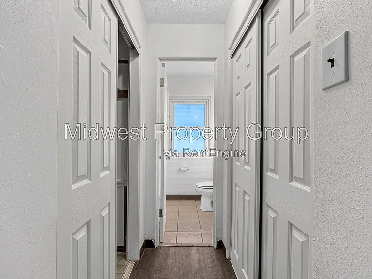 1208 Verl Pl — Photo 2