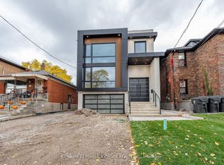 90 12th St, Toronto, ON M8V3H1