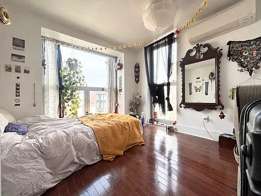 Bedroom, photo 5
