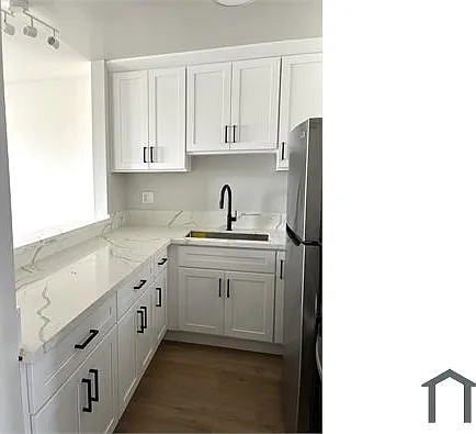 1501 S Hoover St #6 — Photo 7