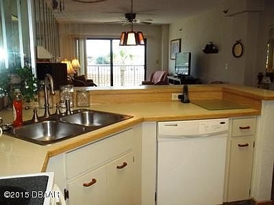 4th image of 2615 S Atlantic Ave APT 2E