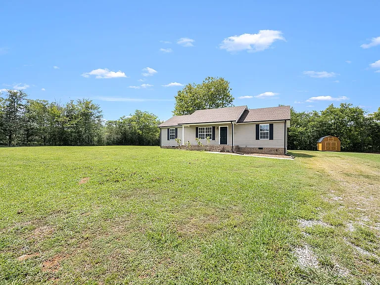 681 Elbethel Rd — Photo 3
