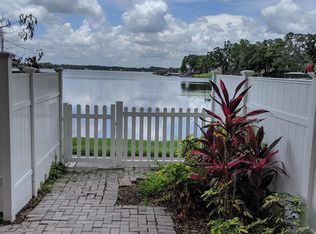 2533 Cedar Cypress Ct, Tampa, FL 33618