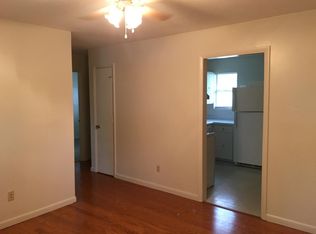 2914 S Greenwood Dr, Johnson City, TN 37604