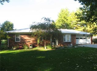 2754 W Garden Dr, Greenfield, IN 46140