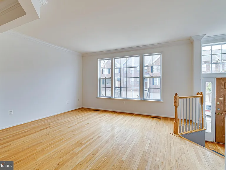 4147 Presgraves Ct — Photo 6