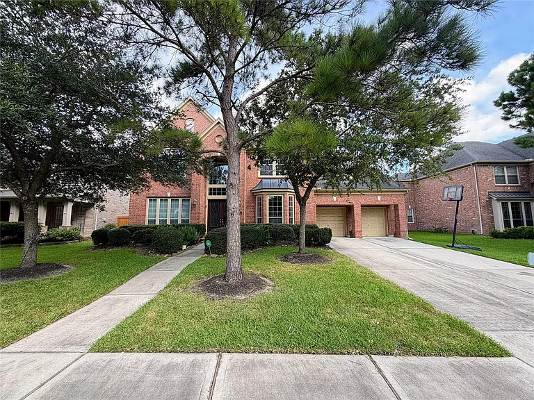 4702 Payton Chase Ln — Photo 3