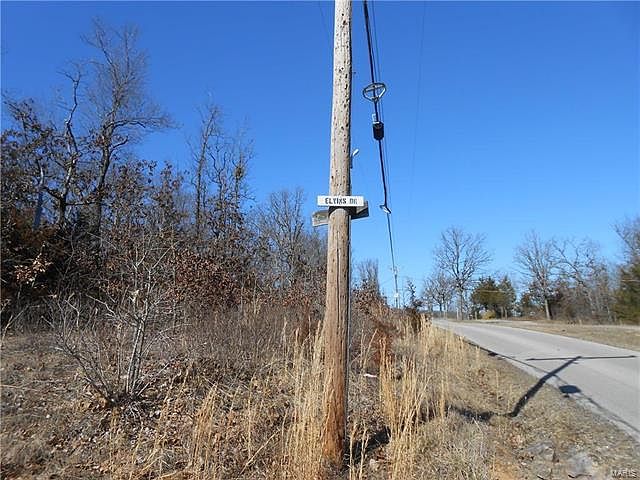 2nd image of 523 Elvins Dr