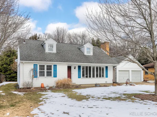 415 Fendale St SE, Grand Rapids, MI 49548
