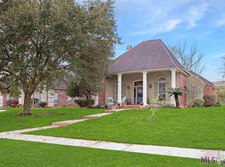 10132 Glen Ridge Ave, Baton Rouge, LA 70809